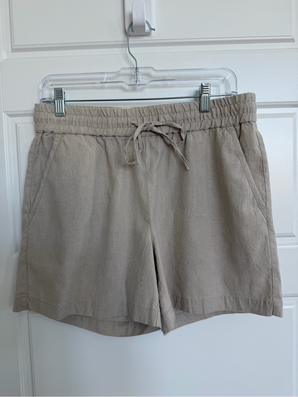 Tommy Bahama Linen Blend Drawstring Shorts Small Petite NWT Natural